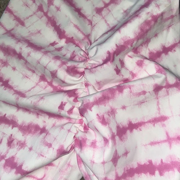 Tiger Mist 💗🤍 Impulse Jumpsuit - Picture 5 of 6